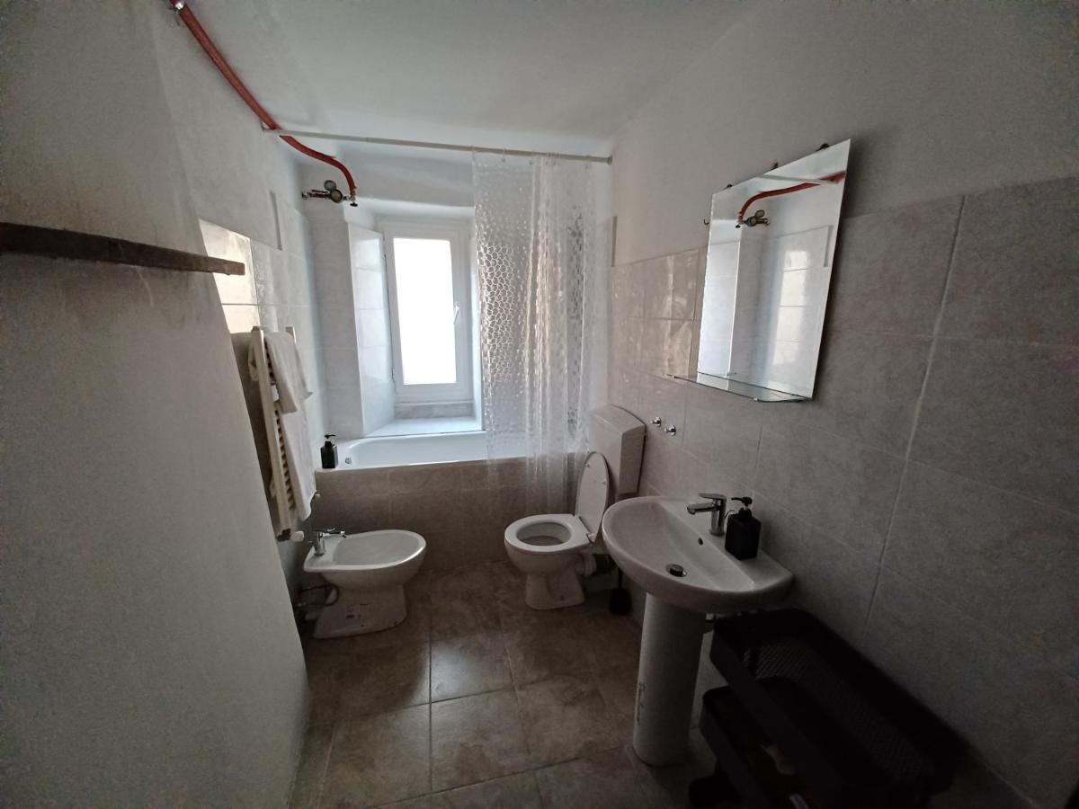 Apartmán La Graziosa Del Carmine Janov Exteriér fotografie
